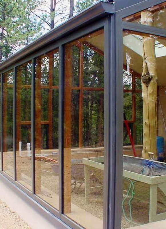 custom greenhouses, garden greenhouses, solar greenhouses, solar structures, polycarbonate greenhouses, insulated greenhouse, sunrooms ....